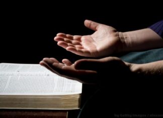 CARGOS E MINISTÉRIOS